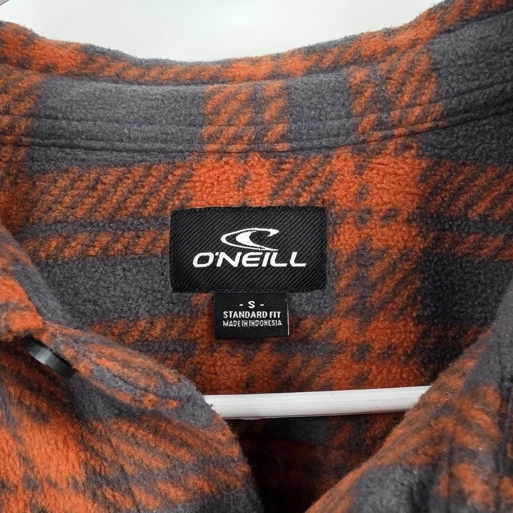 O'NEILL SHACKET PLAID MENS SMALL ORANGE GRAY FLEECE SNAP BUTTONS ARCTIC CHECK